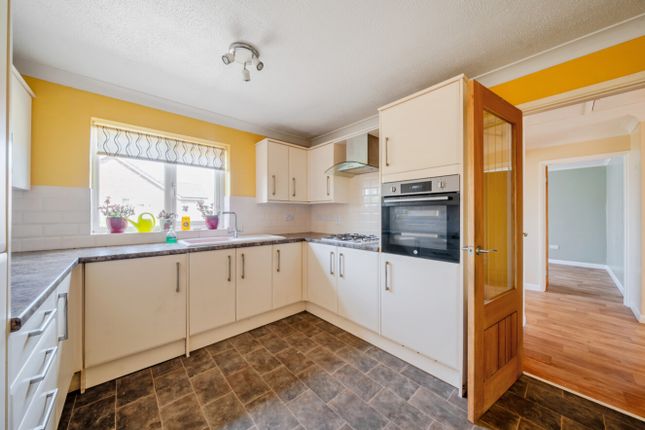 3, Abbotts Gardens, Spalding photo 2