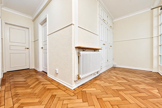 Flat 2, Park Court, Preston Park Avenue, Brighton photo 3