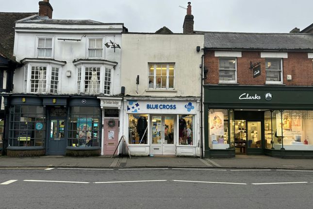 Retail premises to let in 44 The Borough, Farnham, Surrey
