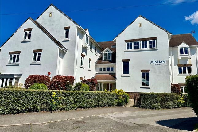 Thumbnail Flat to rent in Bonham House, Kingfield Road, Woking, Surrey
