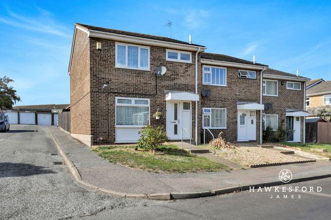 3-bed terraced on 42 Peregrine Drive, Sittingbourne, £260,000