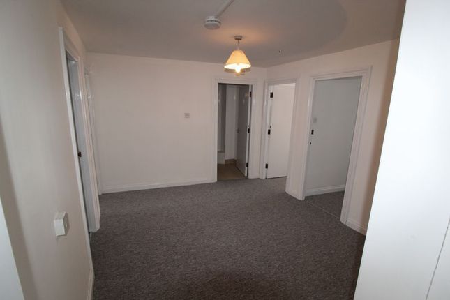 Flat to rent in Lawford Rise, Wimborne Road, Winton, Bournemouth
