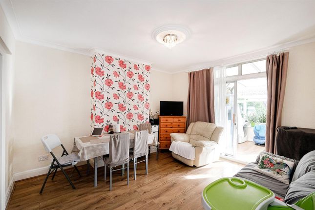 188, The Avenue, Highams Park photo 4