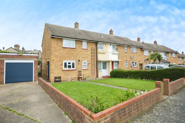 Thumbnail Semi-detached house for sale in Meadgate Avenue, Great Baddow, Chelmsford
