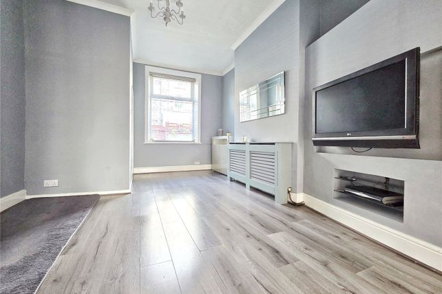 14, Woodlea Road, Rossendale photo 4