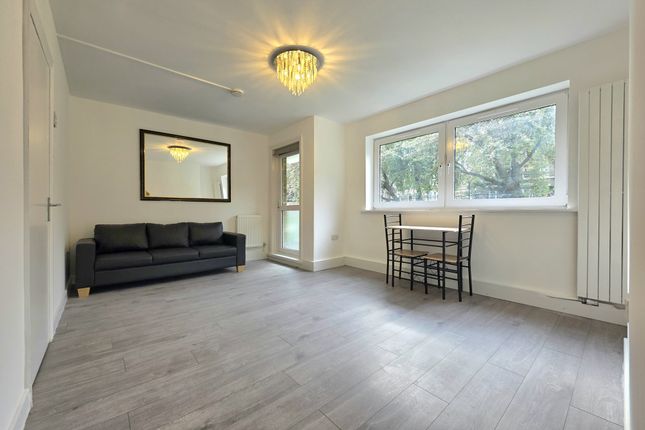 Flat 7, Strafford House, London photo 3