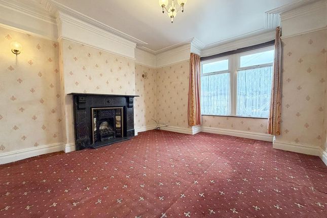 128, Stonefall Avenue, Harrogate photo 2
