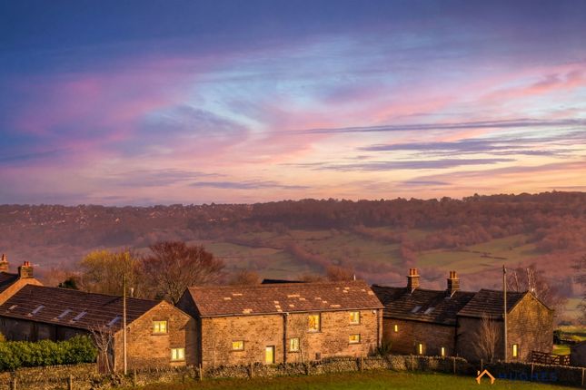 Woodbank Barn, Flash Lane, Sheffield photo 4