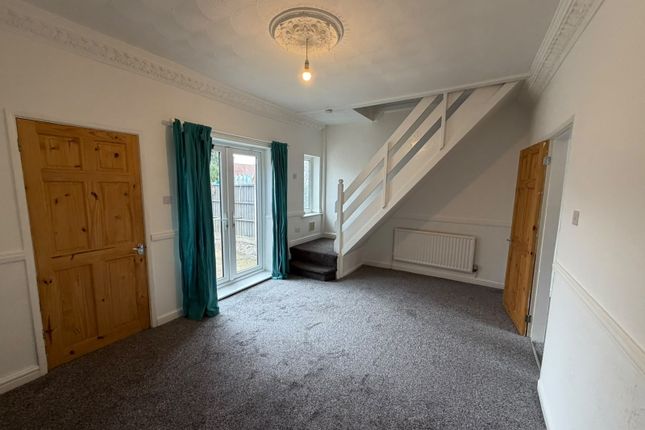 Carlyle Road Maltby, Rotherham photo 3
