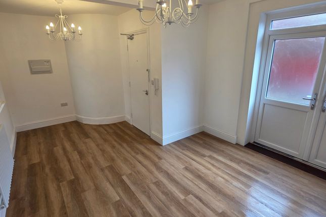 4, Woodland Road, Darlington photo 4