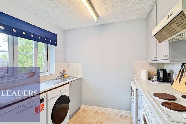 Flat 10, Cygnet Court,, Swan Street, Halstead photo 2