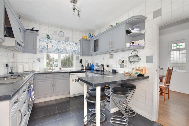Thumbnail Detached house for sale in London Road, Brentwood, Essex