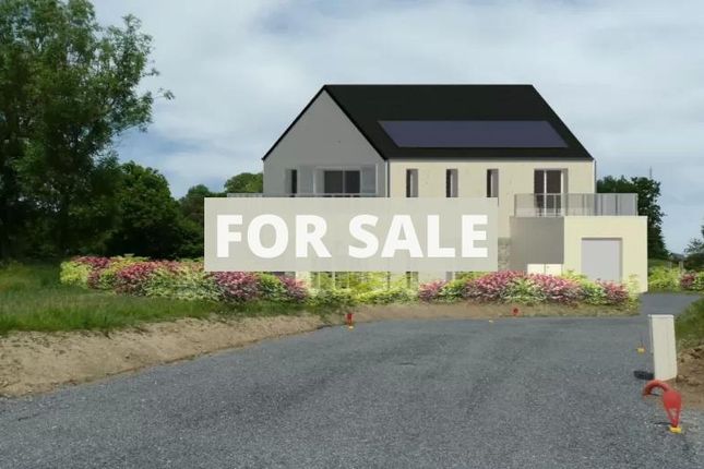 Villa for sale in Saint-Jean-Le-Thomas, Basse-Normandie, 50530, France