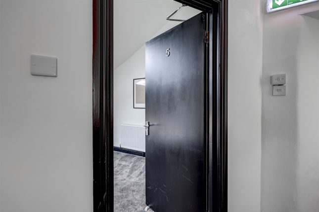Room 5
