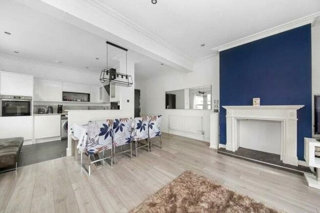 Thumbnail Flat for sale in Marlow Road, London