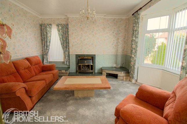 25, Warren Avenue South, Lancashire photo 4