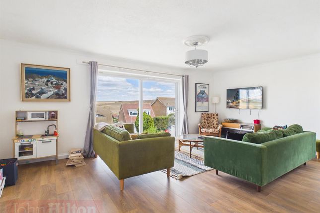 16, Coombe Rise, Brighton photo 4