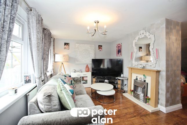 11, Mill Road, Blackwood photo 3
