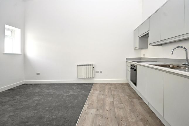 Flat 2, 22-24, Susans Road, Eastbourne photo 5