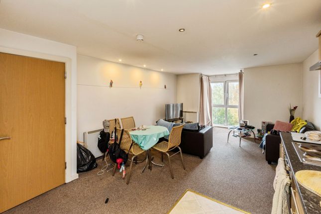 Apartment 20, Bryers Court,, Central Way, Cheshire photo 4