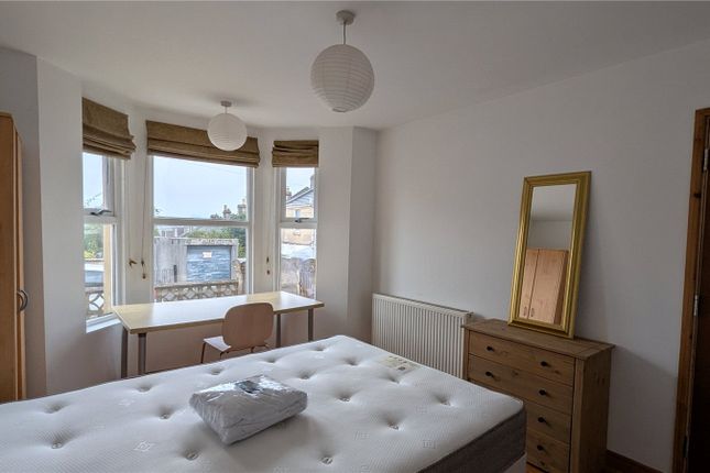 5, Belvoir Road, Bath photo 4