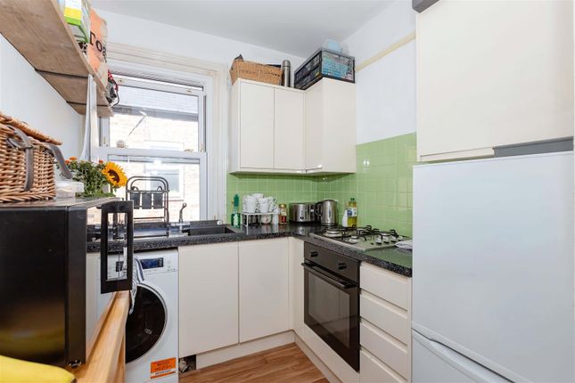 First Floor Flat, 21, St Matthews Road, Worthing photo 3