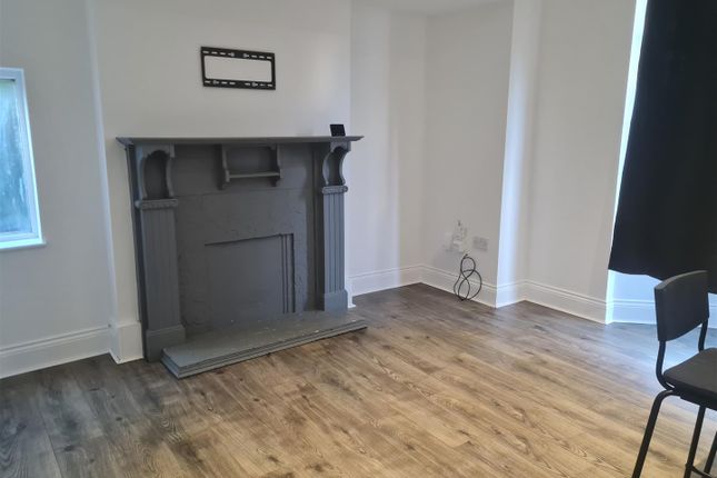 Ramsdale Crescent, Nottingham photo 3