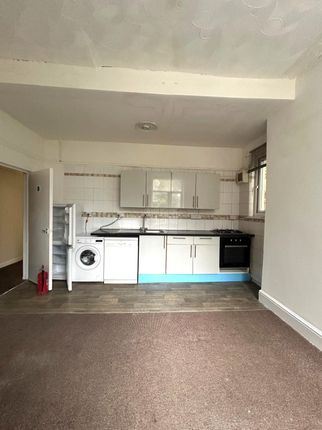 Thumbnail Flat to rent in Richmond Road, Cardiff