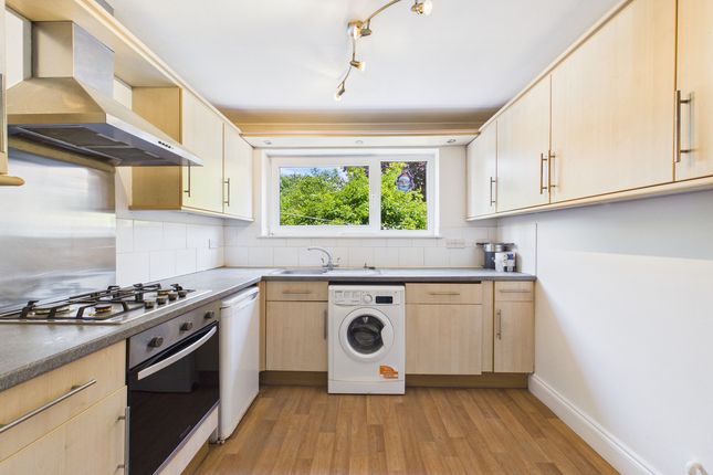 1, Kewa Court Cross Oak Road, Berkhamsted photo 4