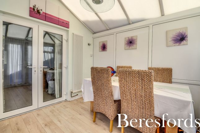 9, Greding Walk, Brentwood photo 3