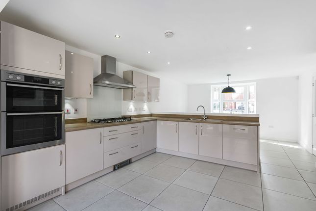 35, Arthur Martin-Leake Way, Ware photo 4
