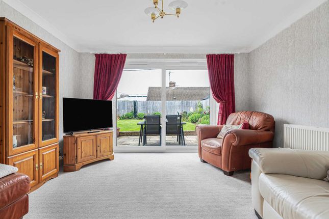 55, Selwyn Crescent, Radley, OX14 photo 4