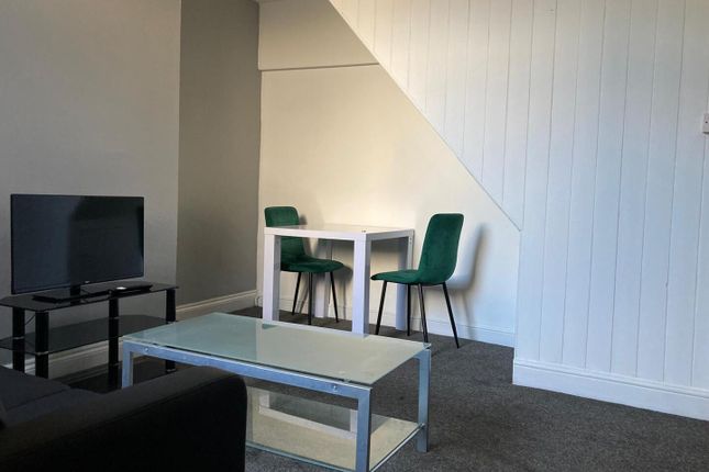 8, Lovaine Street, Middlesbrough photo 3