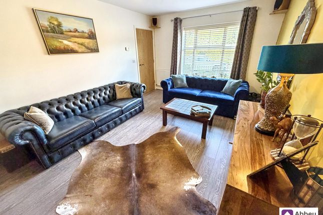 87 Henson Close, Leicester photo 3