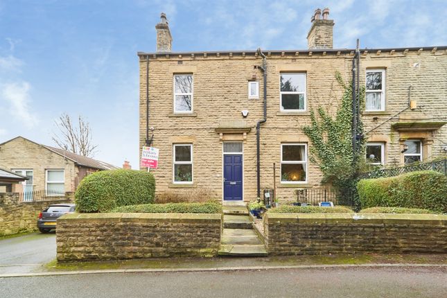 4-bed house on 4, Crawshaw Close, Pudsey, £395,000