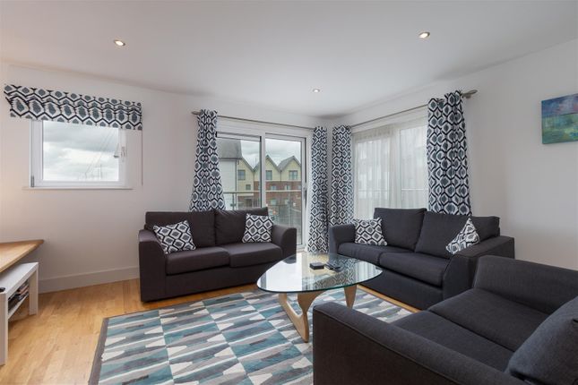 7, Heron Square, Newport photo 4