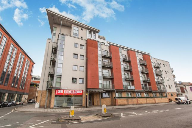 1 Bed Flat For Sale In Thomas Court Three Queens Lane