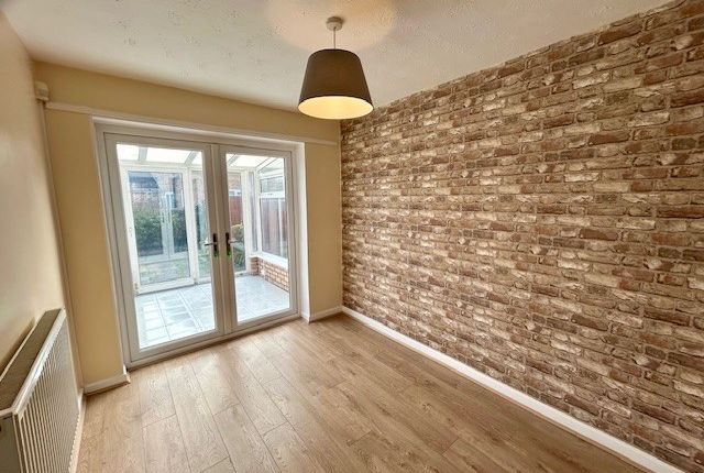 3, Wirral photo 3