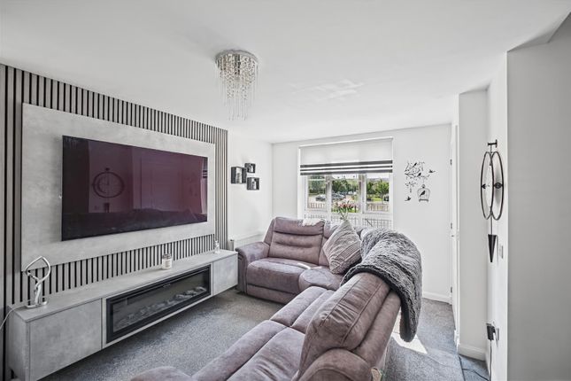 17, Cot Castle View East, Larkhall photo 2