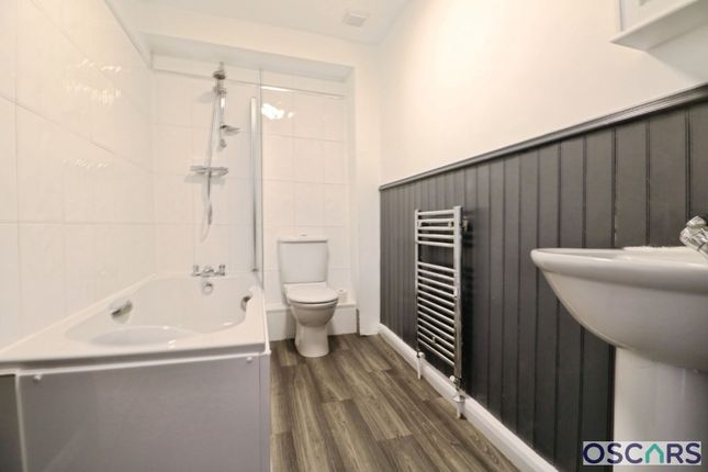 72, Main Street, Willerby photo 5
