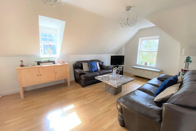 Flat for sale in Pembroke Road, Woking