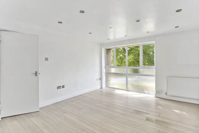 2, Cypress Lodge, Upper Norwood photo 4