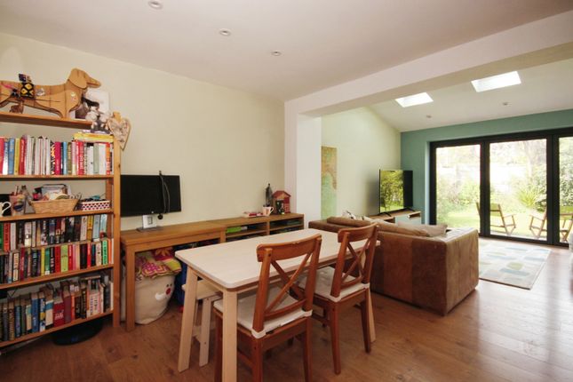 Detached house for sale in Townesend Close, Warwick, Warwickshire