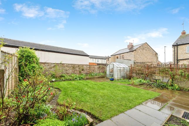 Thumbnail Detached house for sale in Beech Close, South Milford, Leeds