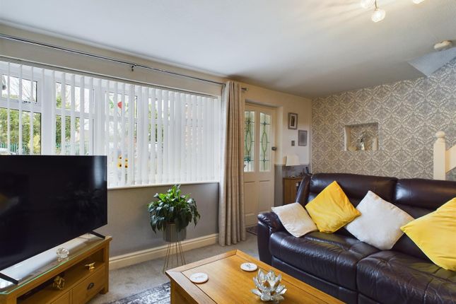 End terrace house for sale in Green Hill Road, Hyde