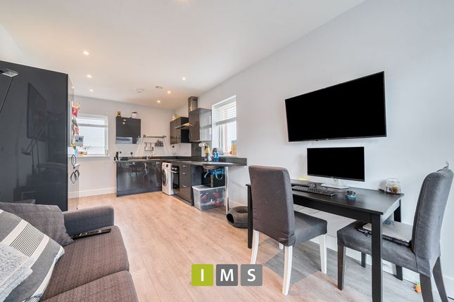 1 Tancred Grove, Bicester photo 3