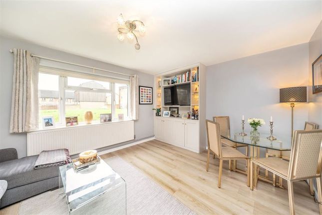 2-bed flat on 52, Bellot Street, London, £365,000