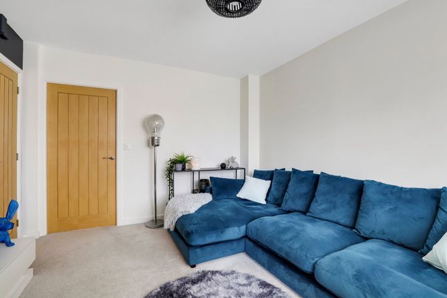 79 Tyler Drive, Nottingham photo 4