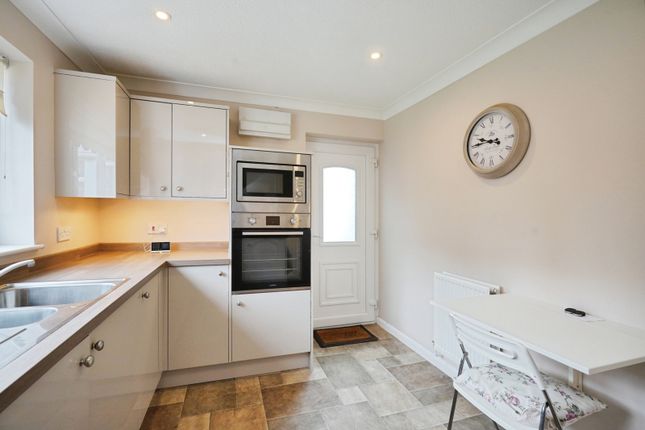 16, Forrester Close, Coalville photo 4