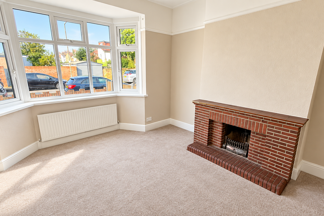 1, Littlemoor Road, Ilford photo 2